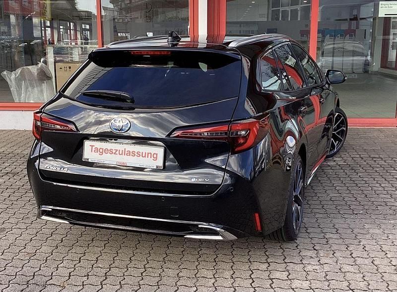 Neu Toyota Corolla Lounge 178 PS (130 kW) 2025 Mysticschwarz mica Limousine
