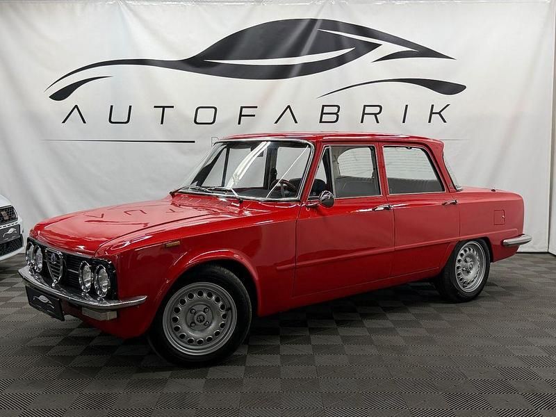 Rot Gebraucht 1976 Alfa Romeo Giulia Super Limousine | 18.999 € - Bild 1/4