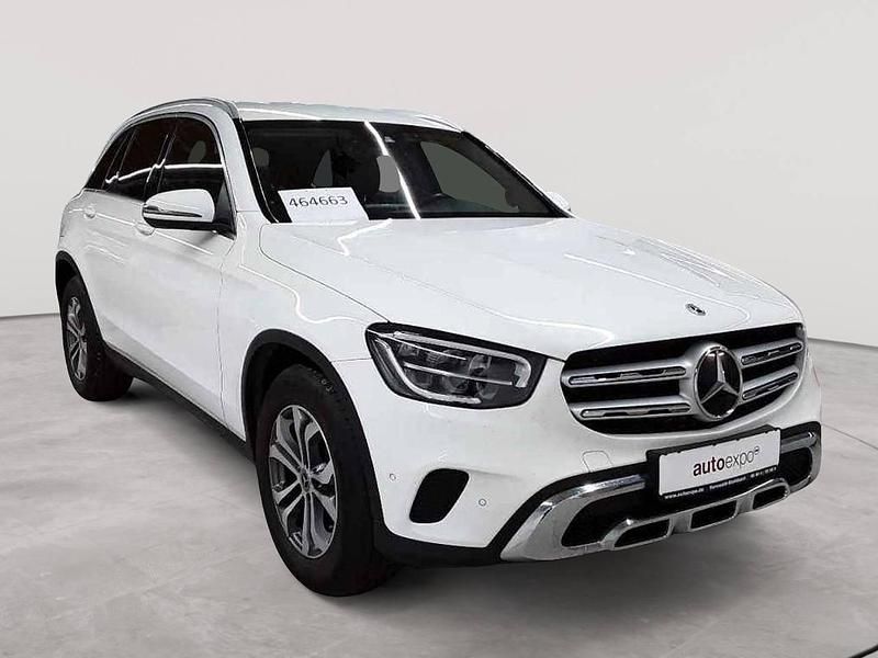 Polarweiß Gebraucht 2021 Mercedes GLC220 Exclusive SUV | 27.690 € (Guter Preis) - Bild 1/4