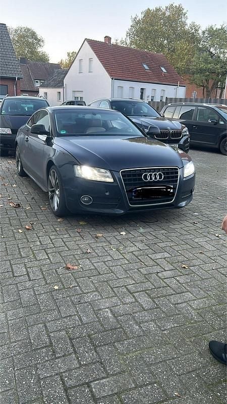 Schwarz Gebraucht 2007 Audi A5 Coupé | 4.550 € (Guter Preis) - Bild 1/2
