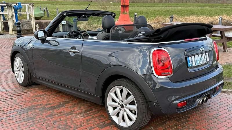 Gebraucht Mini Cooper S Cabriolet 192 PS (141 kW) 2017 Grau Cabrio