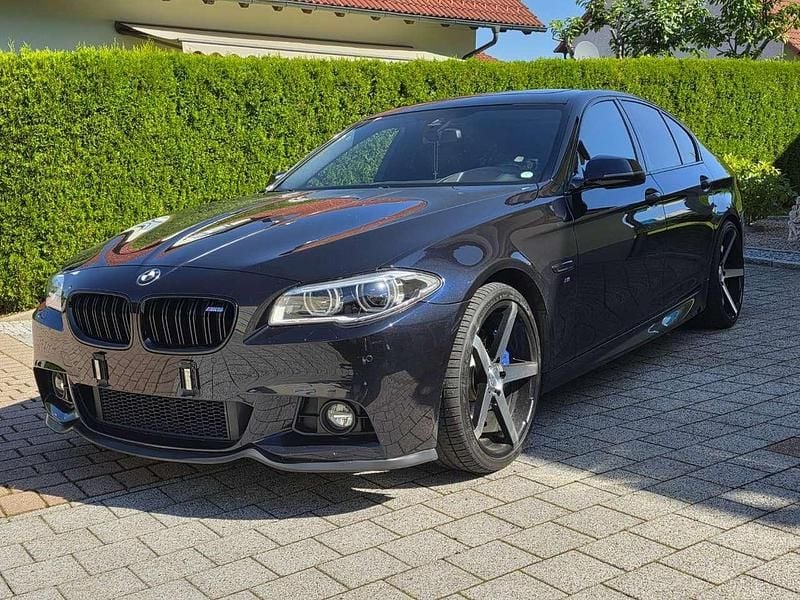 Schwarz Gebraucht 2015 BMW 535 M Sport Limousine | 30.950 € - Bild 1/4