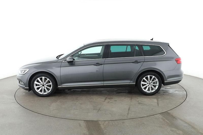 Gebraucht VW Passat Highline 2017 Grau Kombi