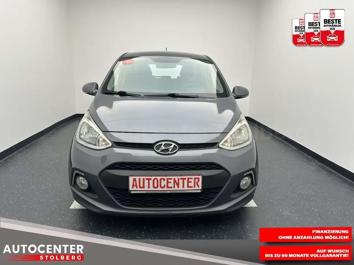 Gebraucht Hyundai i10 Trend 87 PS (63 kW) 2016 Grau Kleinwagen