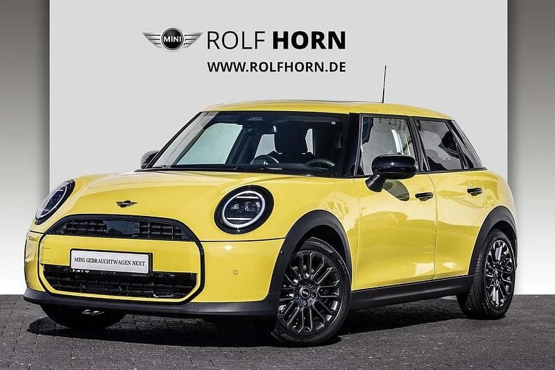 Gebraucht Mini Cooper Classic 114 kW (156 PS) 2025 Gelb Kleinwagen