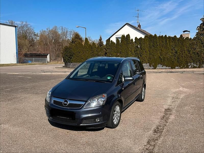 Gebraucht Opel Zafira 140 PS (102 kW) 2007 Grau Van / Kleinbus