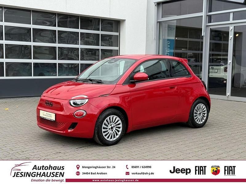 Rot Gebraucht 2023 Fiat 500e Red Kleinwagen | 15.950 € (Fairer Preis) - Bild 1/4
