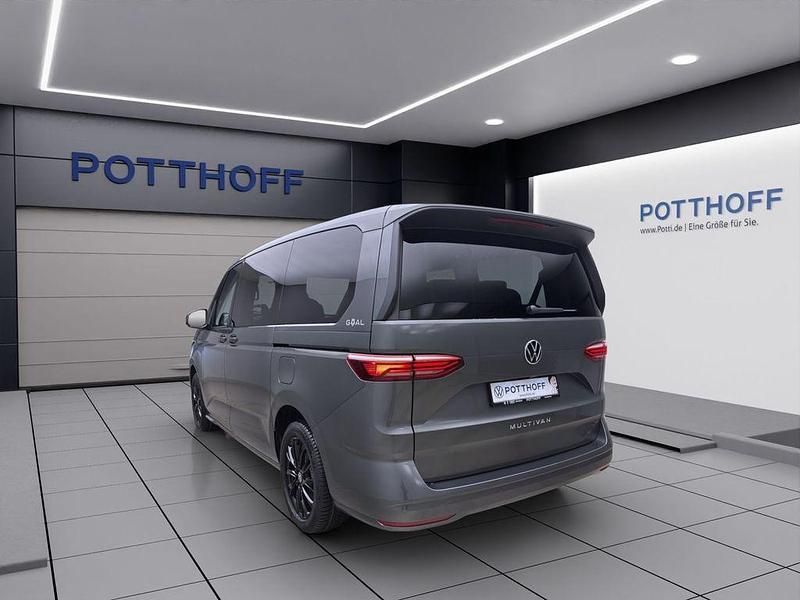 Neu VW Multivan Goal 150 PS (110 kW) 2026 Deep black perleffekt Van