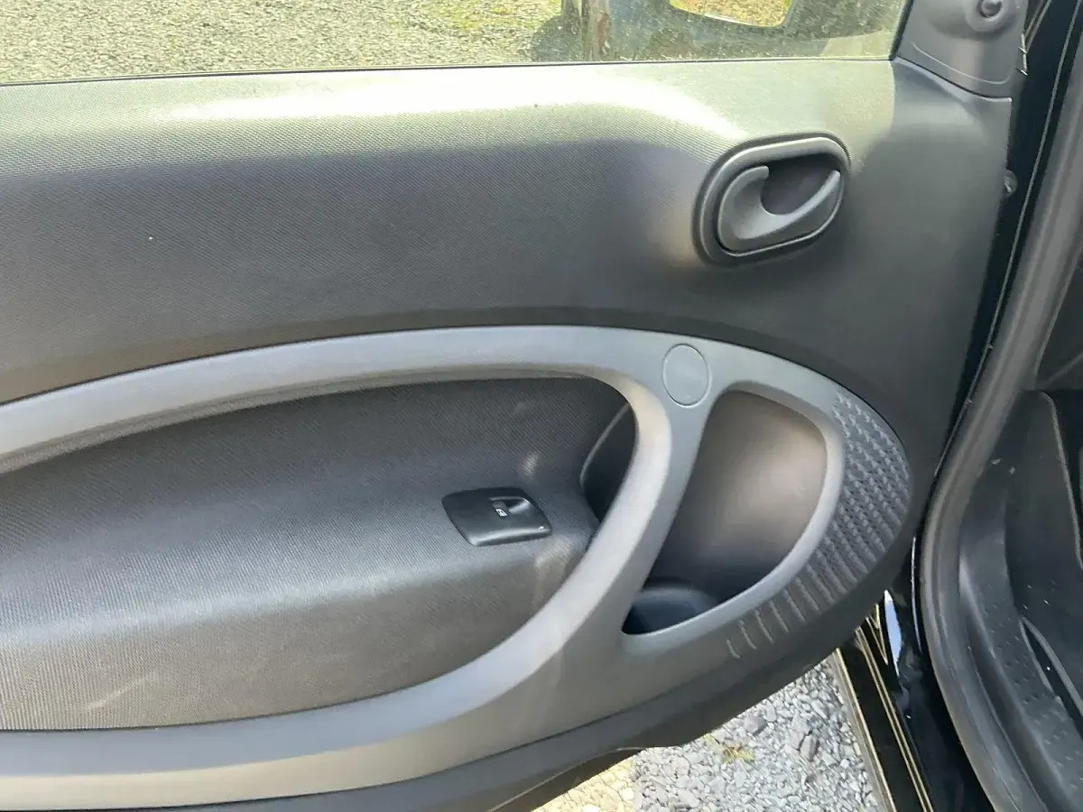 Gebraucht Smart ForTwo Coupé 60 kW (82 PS) 2022 Schwarz tridion sicherheitszelle in blac Kleinwagen