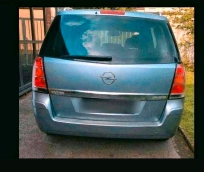 Gebraucht Opel Zafira 2007 Grau Van / Kleinbus