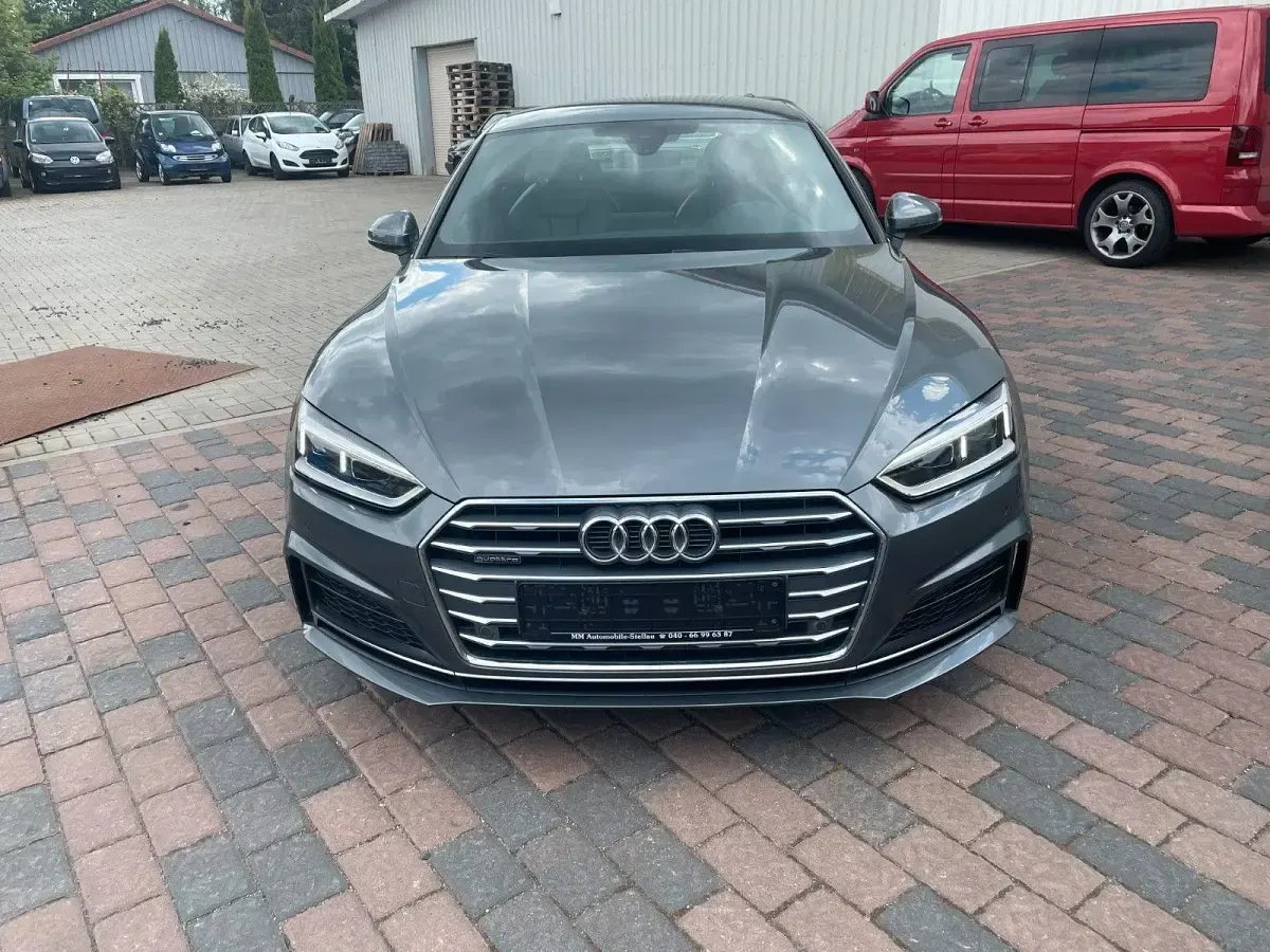 Używany Audi A5 S-Line 286 KM (210 kW) 2019 Szary Coupe