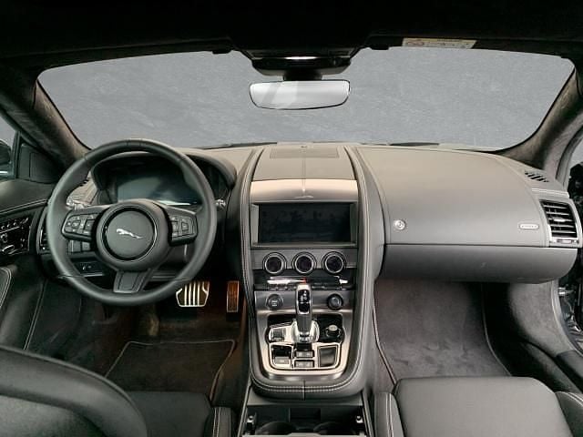 Neu Jaguar F-Type 456 PS (335 kW) 2025 Carpathian grey (grau) Coupé