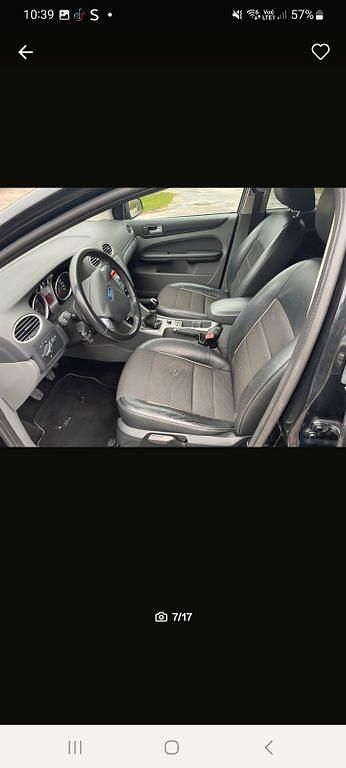 Gebraucht Ford Focus 101 PS (74 kW) 2009 Schwarz Limousine