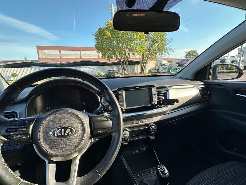 Gebraucht Kia Stonic Style 80 PS (58 kW) 2020 Schwarz SUV
