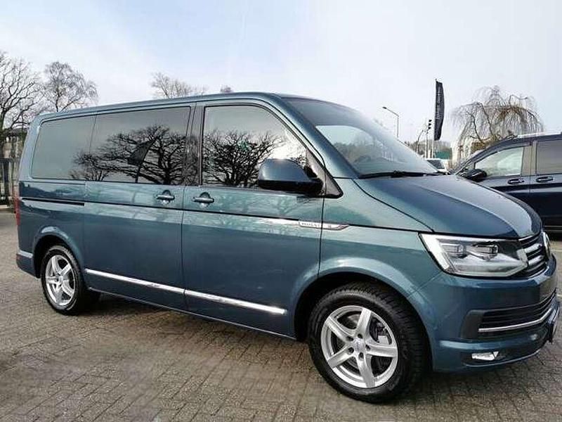 Gebraucht VW T6 Highline 2019 Grün Van