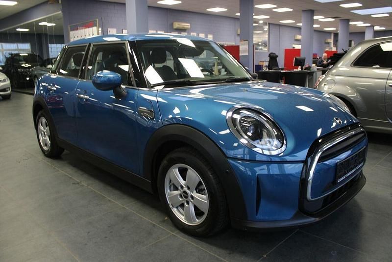 Blau Gebraucht 2022 Mini ONE Classic Kleinwagen | 17.980 € (Fairer Preis) - Bild 1/4