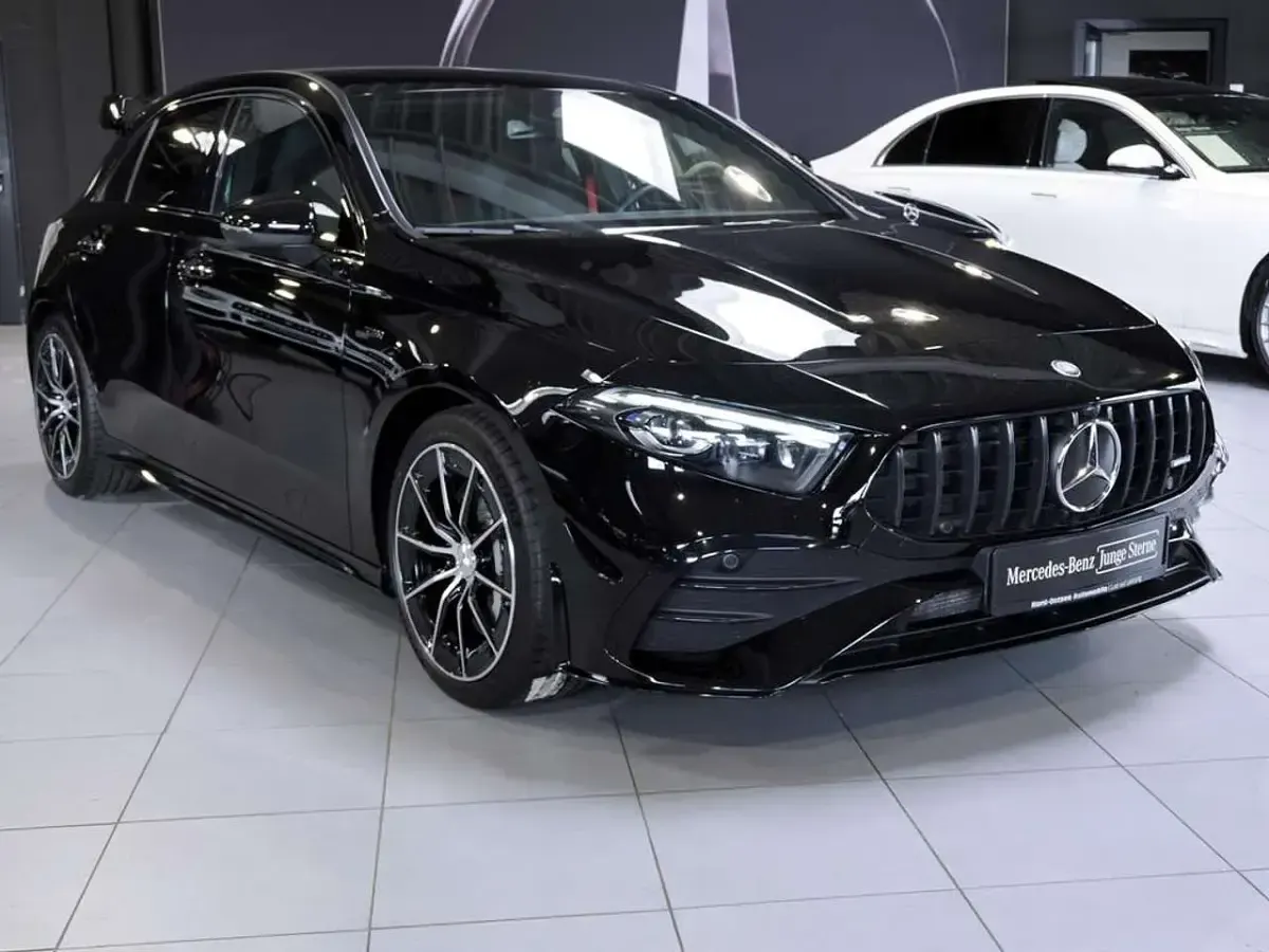 Gebraucht Mercedes A35 AMG AMG 306 PS (225 kW) 2024 Nachtschwarz uni Limousine