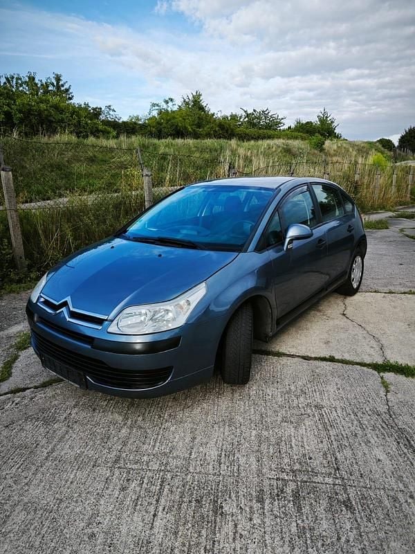 Grau Gebraucht 2005 Citroën C3 Kleinwagen | 1.390 € (Guter Preis) - Bild 1/4