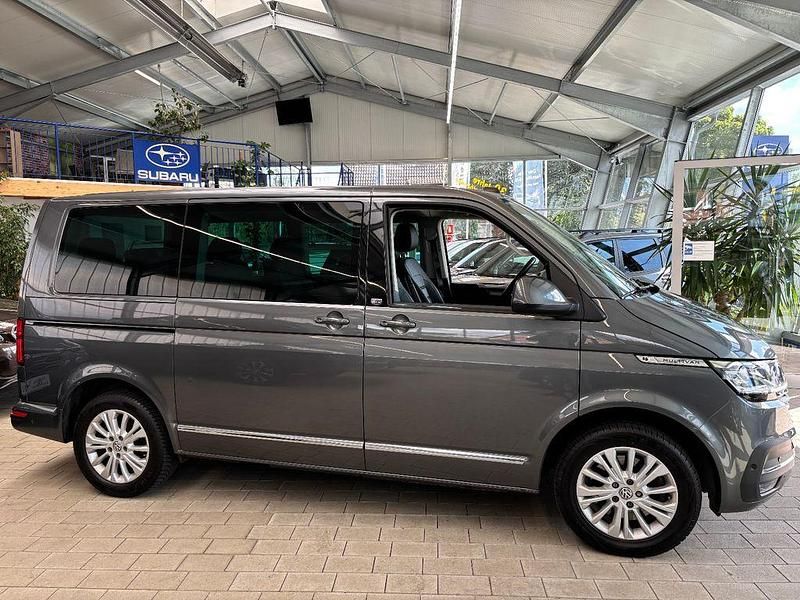 Gebraucht VW Multivan Comfortline 150 PS (110 kW) 2020 Grau Van