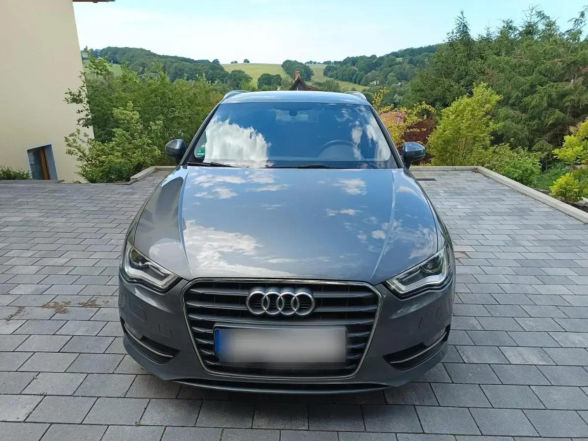 Gebraucht Audi A3 150 PS (110 kW) 2015 Grau Limousine