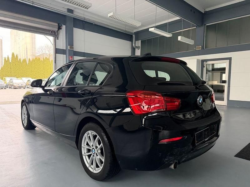 Gebraucht BMW 118 Advantage 136 PS (100 kW) 2018 Schwarz Kleinwagen