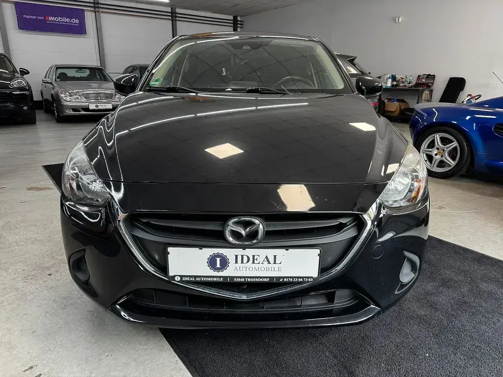 Gebraucht Mazda 2 Kizoku 90 PS (66 kW) 2017 Schwarz Limousine