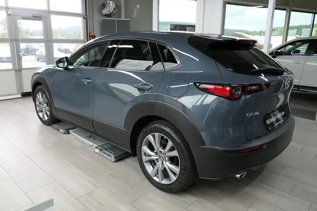 Neu Mazda CX-30 Exclusive 140 PS (102 kW) 2026 Grau SUV