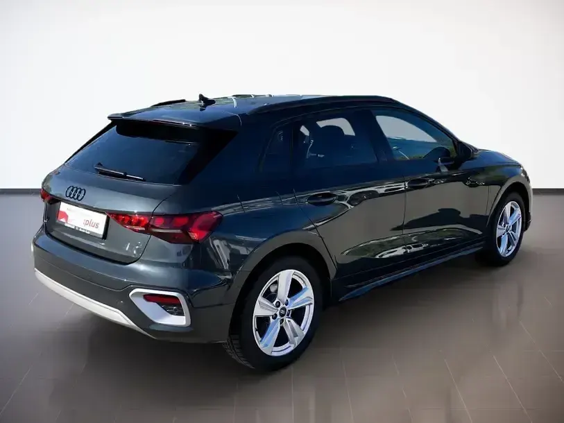 Używany Audi A3 e-tron Ambiente 204 KM (150 kW) 2025 Szary Hatchback