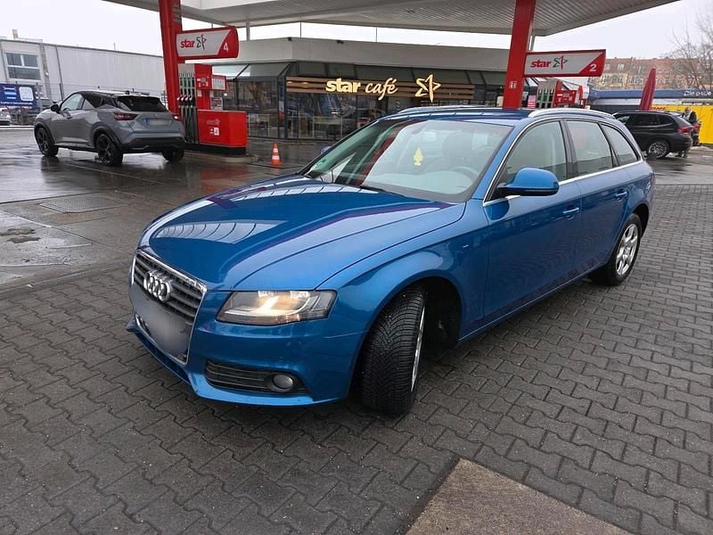 Gebraucht Audi A4 160 PS (117 kW) 2008 Blau Kombi
