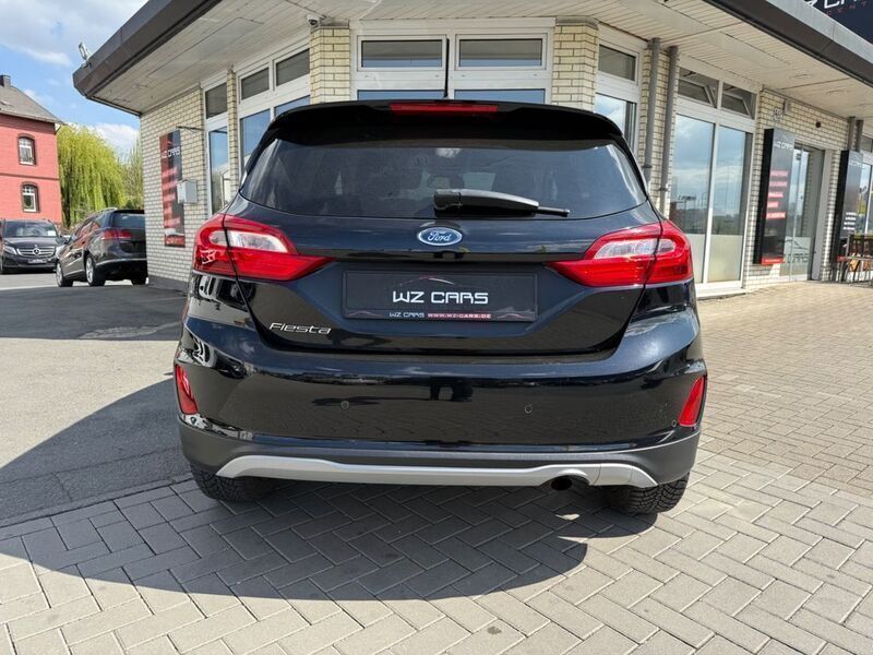 Gebraucht Ford Fiesta Active 125 PS (91 kW) 2019 Schwarz Kleinwagen