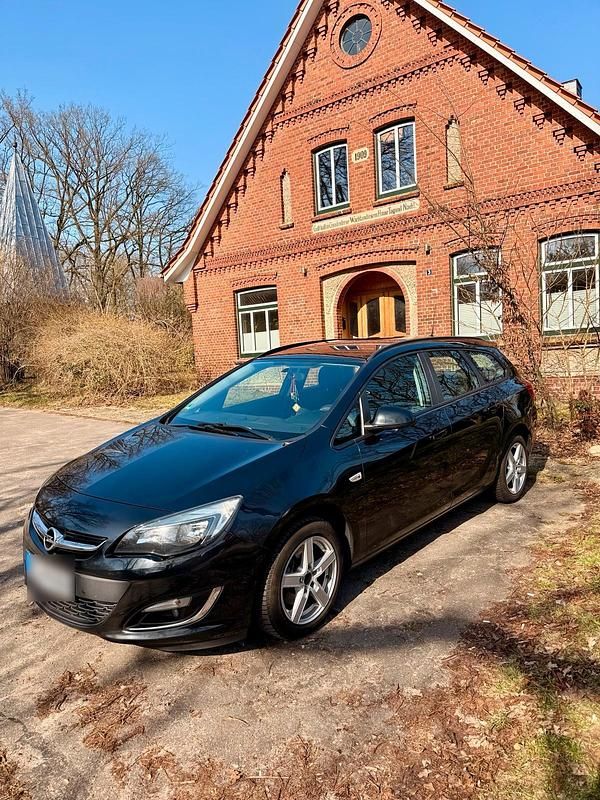 Gebraucht Opel Astra 110 PS (80 kW) 2012 Kombi