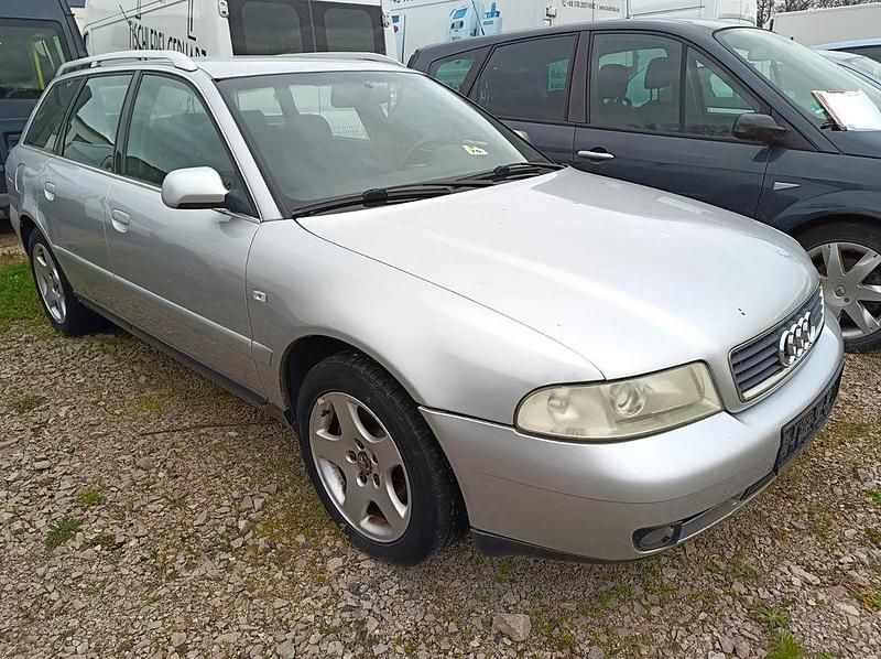Gebraucht Audi A4 102 PS (75 kW) 2000 Grau Limousine