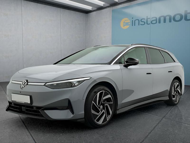 Grau Gebraucht 2024 VW ID.7 Kombi | 50.549 € (Fairer Preis) - Bild 1/4