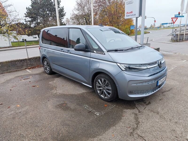 Silber Gebraucht 2022 VW T7 Van | 49.999 € (Superpreis) - Bild 1/4