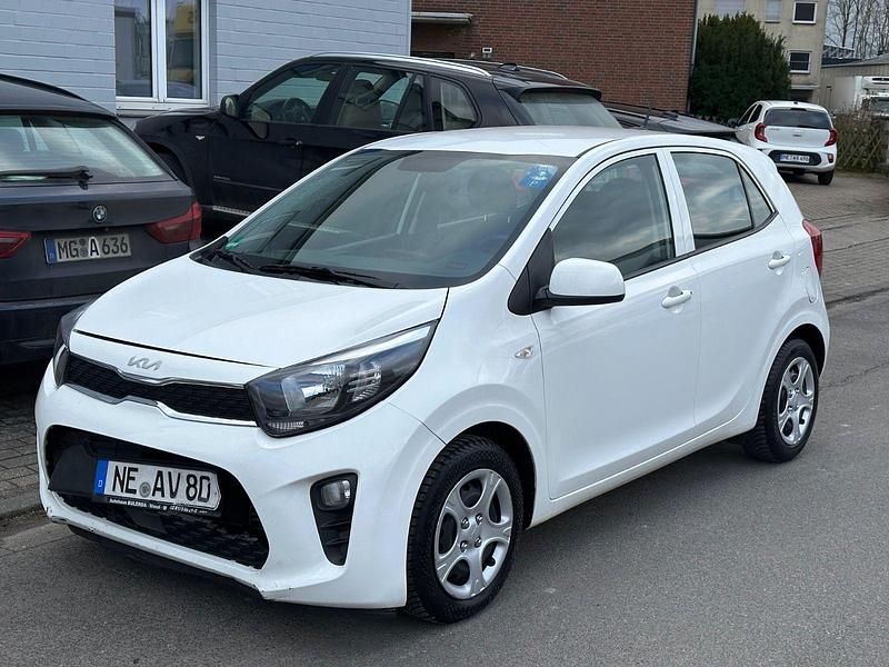 Weiß Gebraucht 2021 Kia Picanto Edition 7 Kleinwagen | 6.900 € - Bild 1/4
