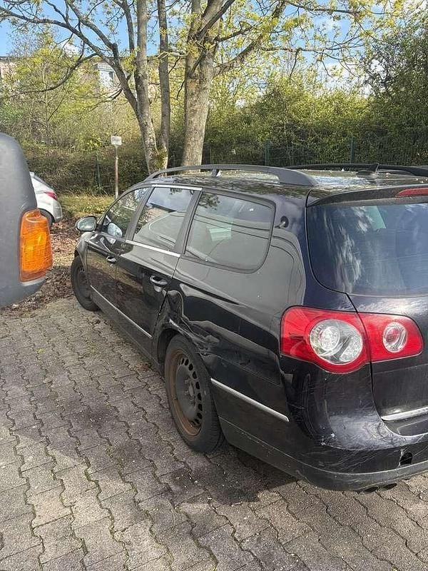 Gebraucht VW Passat Comfortline 140 PS (102 kW) 2010 Kombi