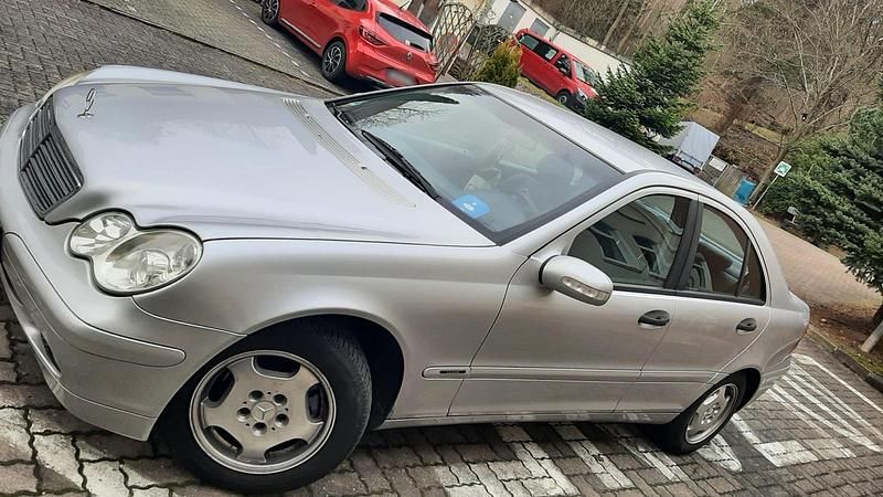 Gebraucht Mercedes C200 165 PS (121 kW) 2000 Grau Limousine