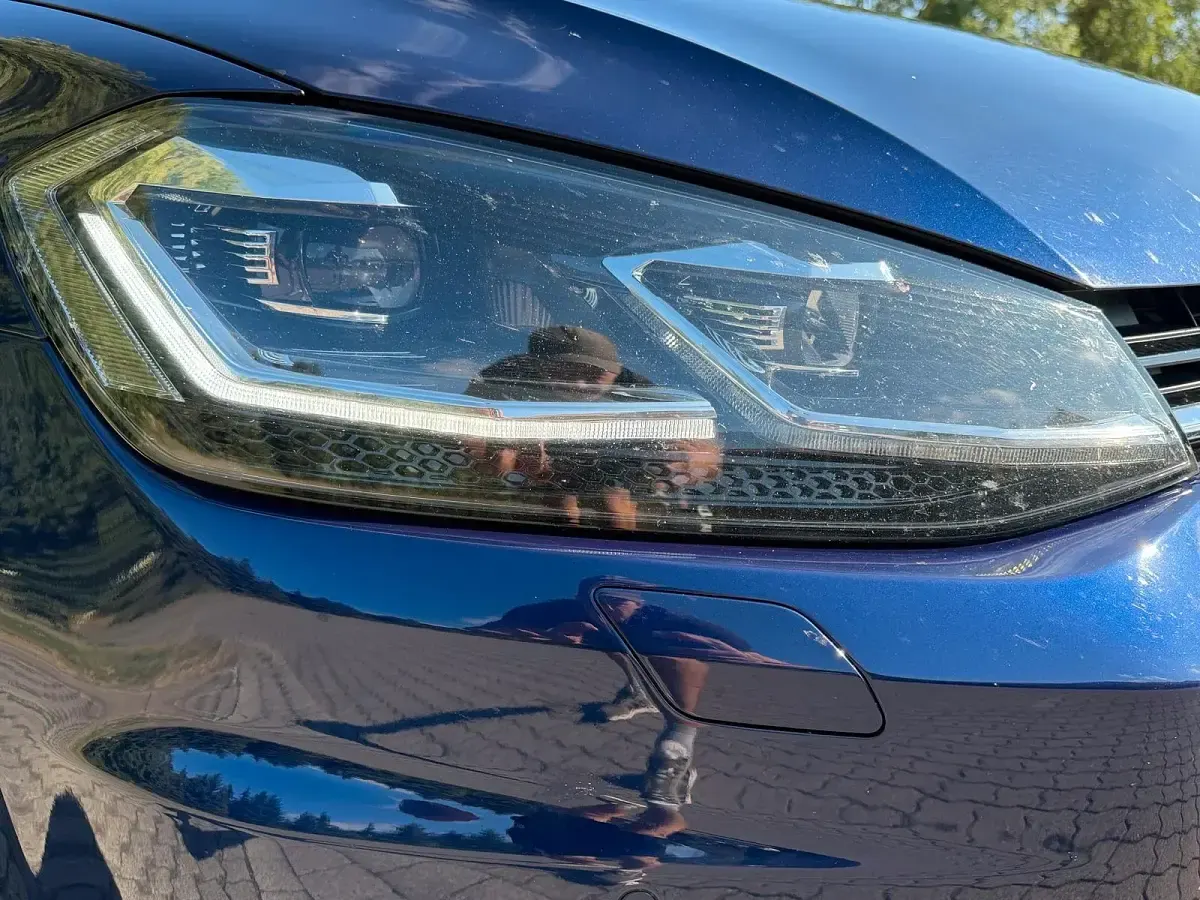 Gebraucht VW Golf VII 116 PS (85 kW) 2018 Blau Kombi