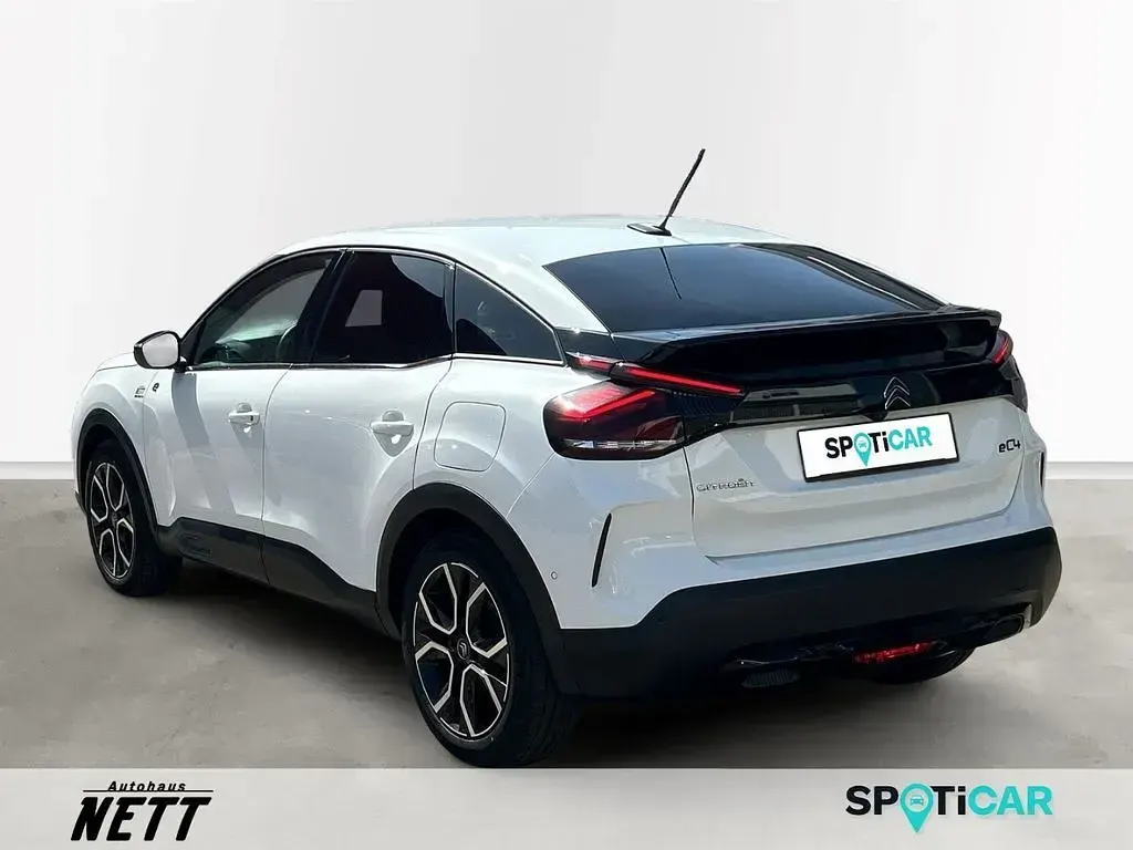 Gebraucht Citroën e-C4 Shine 100 kW (136 PS) 2022 Weiß Limousine