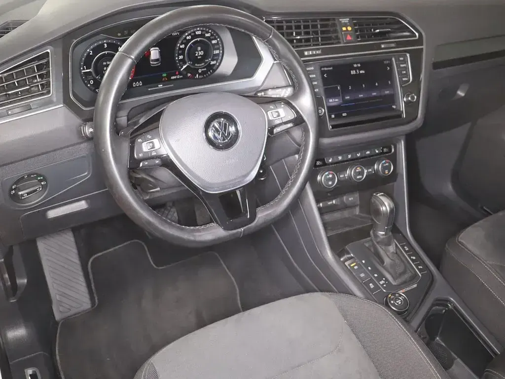 Gebraucht VW Tiguan R-line 190 PS (139 kW) 2017 Pure white SUV