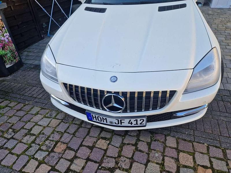 Gebraucht 2011 Mercedes SLK200 Cabrio | 17.300 € (Fairer Preis) - Bild 1/4