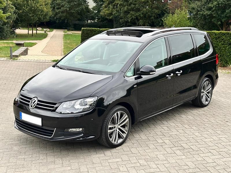 Schwarz Gebraucht 2014 VW Sharan Cup Van / Kleinbus | 18.800 € (Fairer Preis) - Bild 1/4