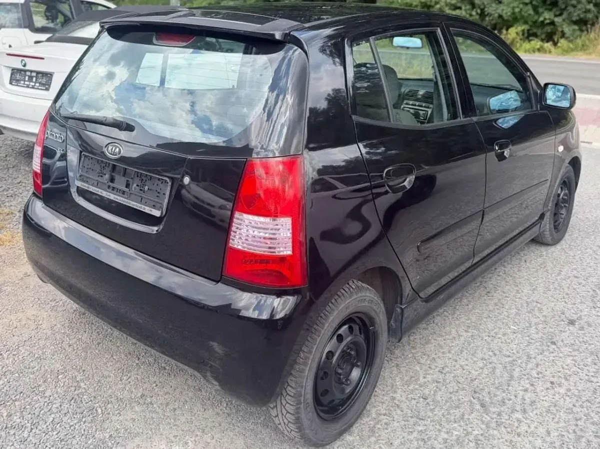 Gebraucht Kia Picanto EX 65 PS (47 kW) 2007 Galaxy black Kleinwagen