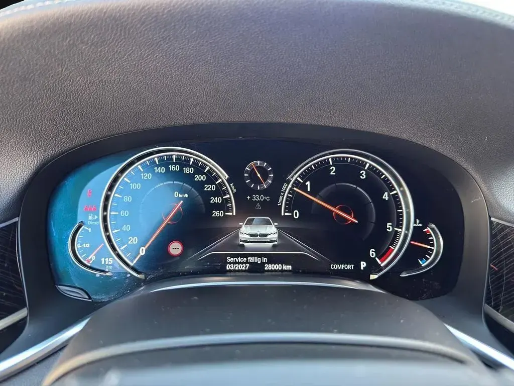 Gebraucht BMW 730 265 PS (194 kW) 2018 Schwarz Limousine