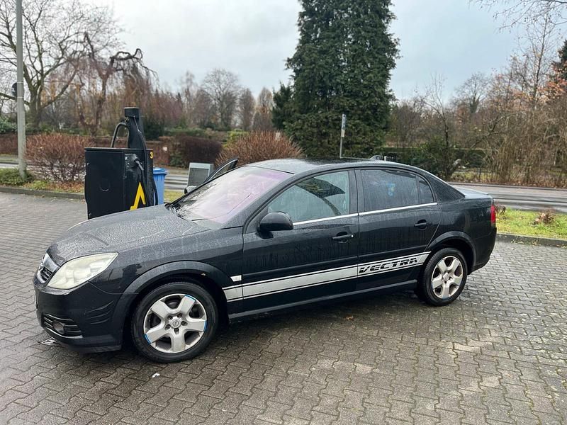 Gebraucht Opel Vectra 140 PS (102 kW) 2007 Schwarz Limousine