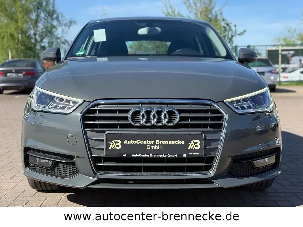 Gebraucht Audi A1 Sportback Sport 125 PS (91 kW) 2017 Grau Kleinwagen
