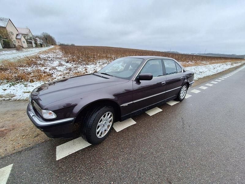 Gebraucht BMW 728 193 PS (141 kW) 1998 Violet Limousine