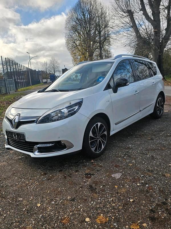 Weiß Gebraucht 2016 Renault Scénic III Van / Kleinbus | 5.999 € (Fairer Preis) - Bild 1/4