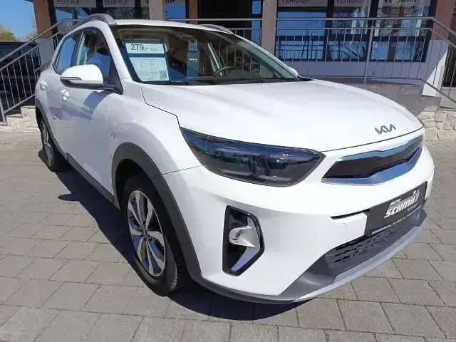 Gebraucht Kia Stonic Vision 101 PS (74 kW) 2024 Weiß SUV