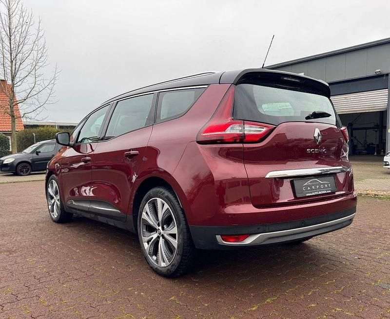 Gebraucht Renault Grand Scénic IV 132 PS (97 kW) 2017 Rot Van / Kleinbus